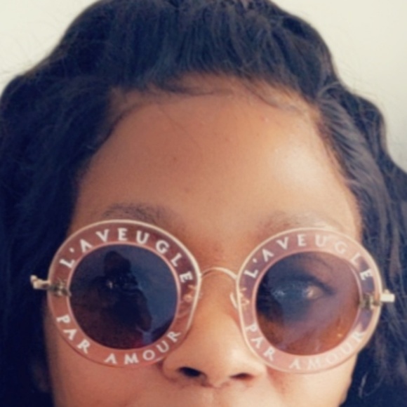 Authentic Gucci sunglasses - Picture 2 of 8